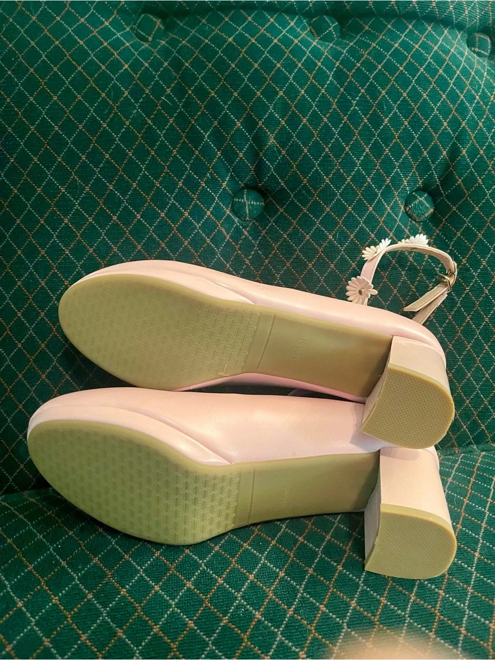 Daisy-Embellished Pink Block Heel Sandals